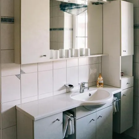 & Bauernhof Wirth Apartment *