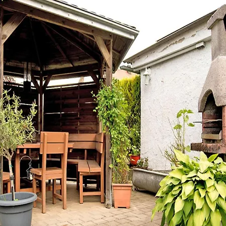 & Bauernhof Wirth Apartment *